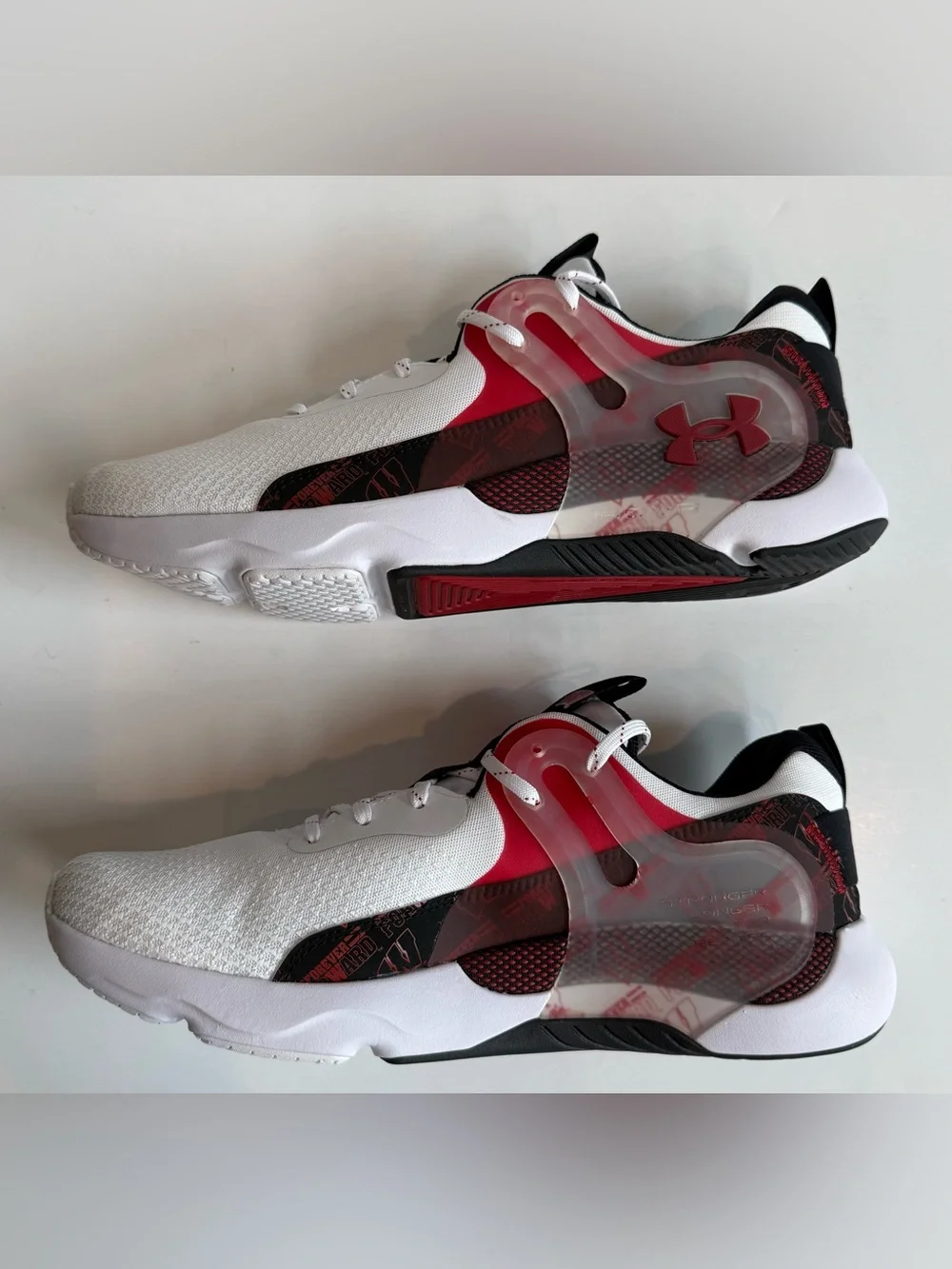 Wisconsin Badgers Under Armour Men’s 14 Team HOVR Apex 3 Shoes White Red Black